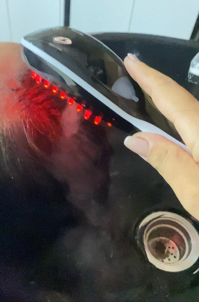 GlowGrow™ LED Hair Growth Brush