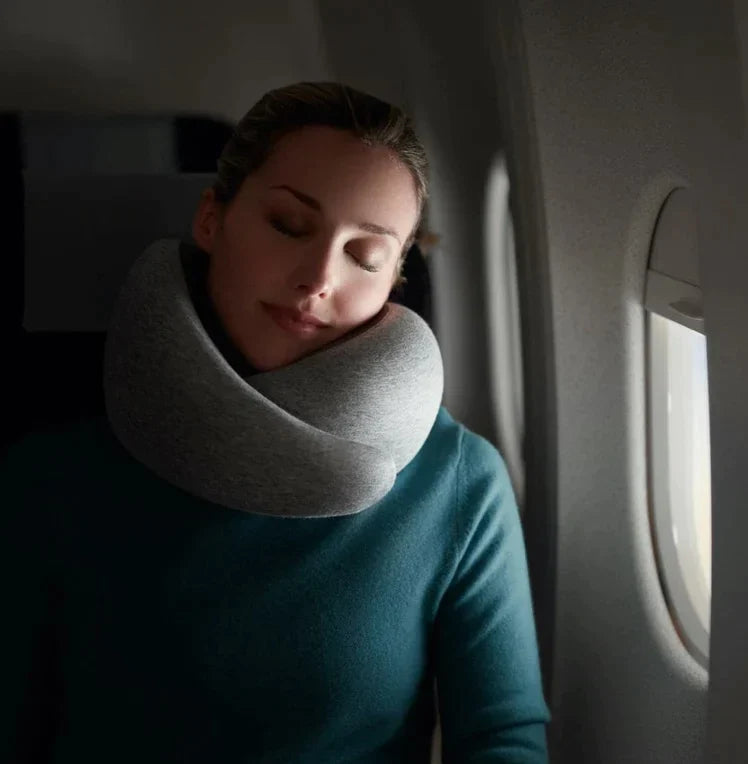 3 In 1 Travel Kit™ | Ostrich Pillow + Sleep Eye Mask +Ear Plugs